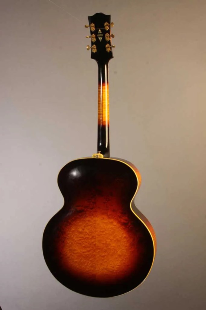 1936-Gibson-Super-400-rear_photo-Gruhn_Guitars