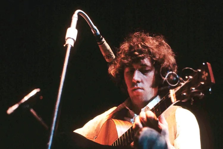 Guitarist Bert Jansch onstage