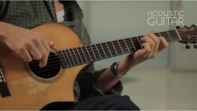 Fingerstyle guitarist Steve Baughman plays "Danny Boy"