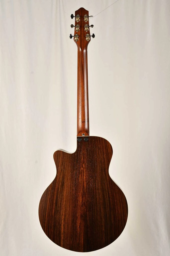 Gruhn Versitar guitar back