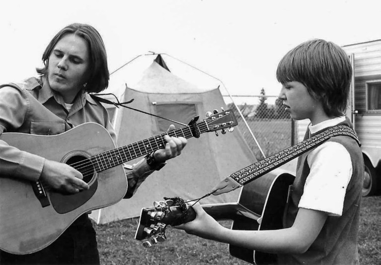 Dudley-Hill-and-Mark-O-Connor-Photo by Marty O'Connor from Mark O'Connor's book A Musical Childhood in Pictures.