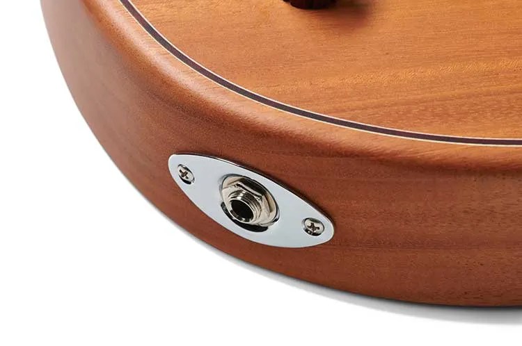 Fender Highway Series Parlor output jack