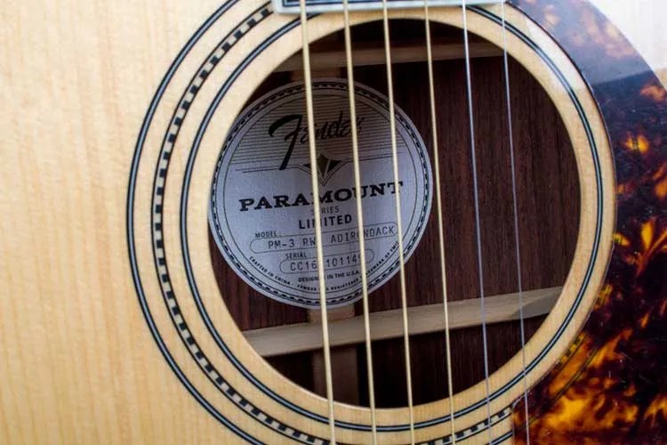 Fender Paramount PM-3 acoustic guitar