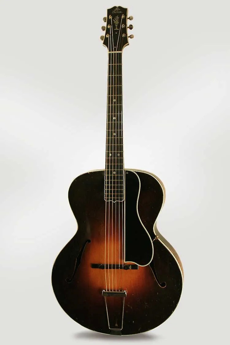 Gibson L-5 archtop guitar full-body photo