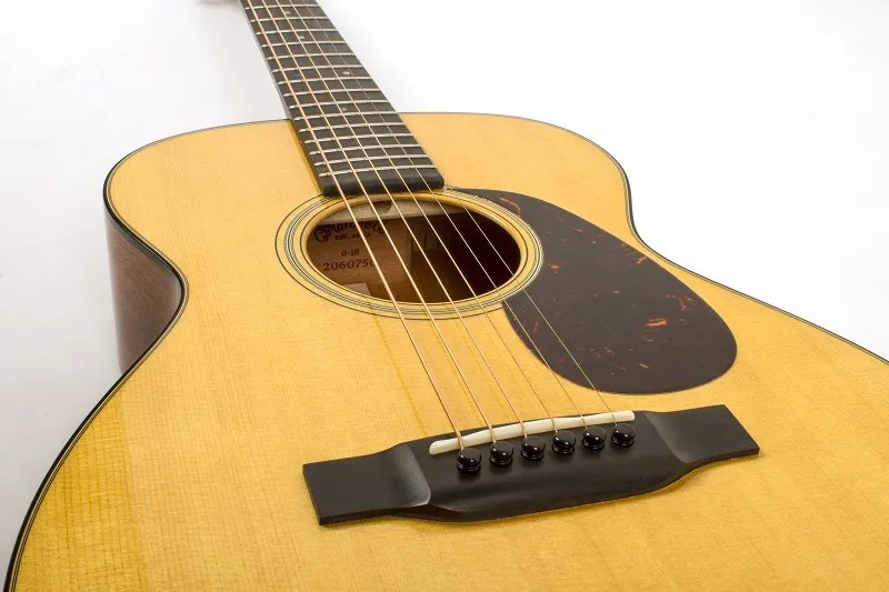 martin guitar 0-18 bridge view