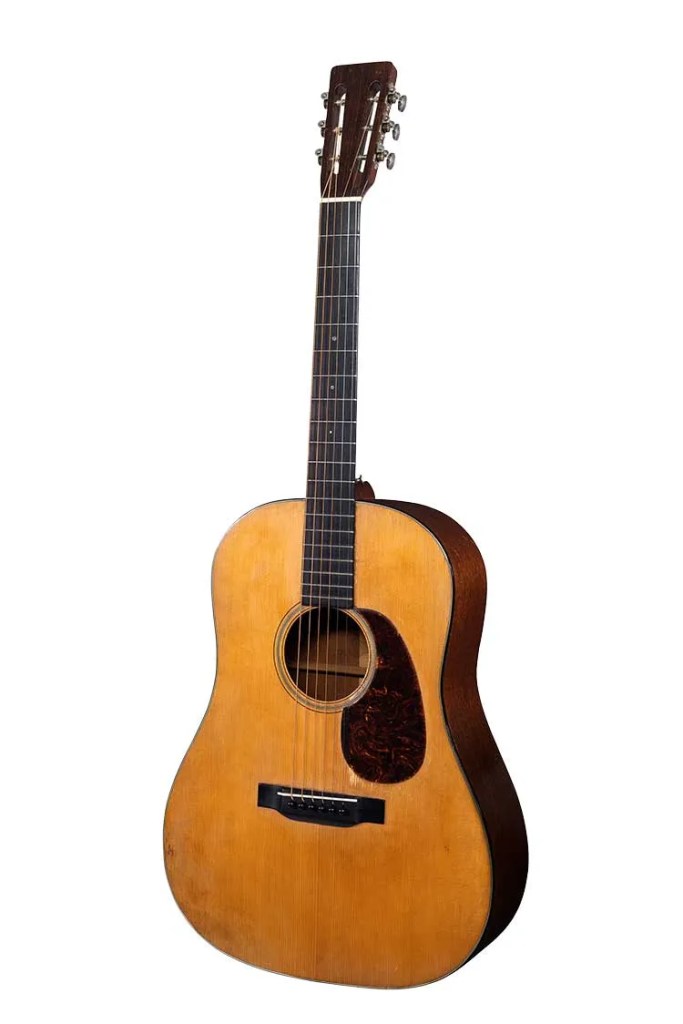 1933 Martin D-18