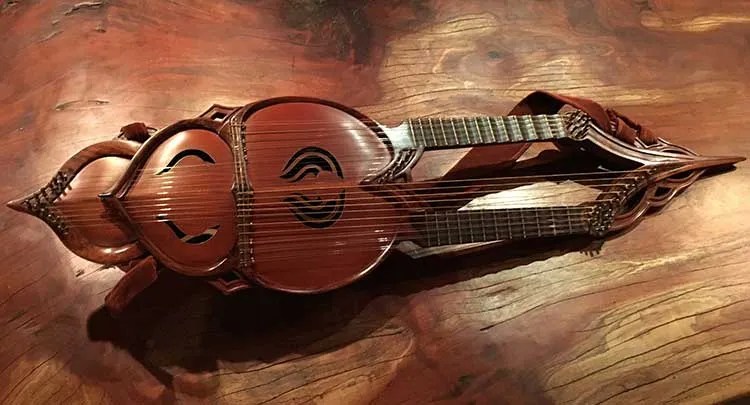 William Eaton oelen strings front